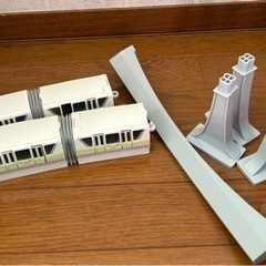 ディズニーワールドディズニーランド モノレール プレイセット グリーンの画像