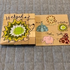 jeu avec des blocs ブロック　おもちゃの画像