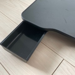 回転式キーボードトレイ　【ブラック】【引き出し付き】の画像