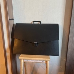 セキセイ ドキュメントファイル アルタートケース B3 ブラック ART-800の画像