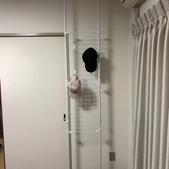 突っ張り棒　伸縮式　ワイヤー　タワー型ラック