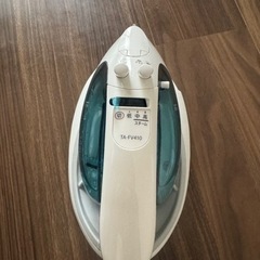 TOSHIBA コードレスアイロン ★もらってください！
