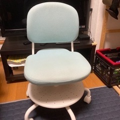 学習椅子　IKEA 子供用チェア　小学生