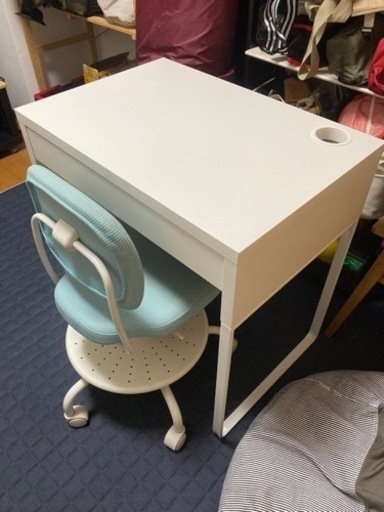 学習デスク　IKEA 子供用机　勉強机