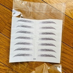 眉毛シール　眉毛ティントの画像