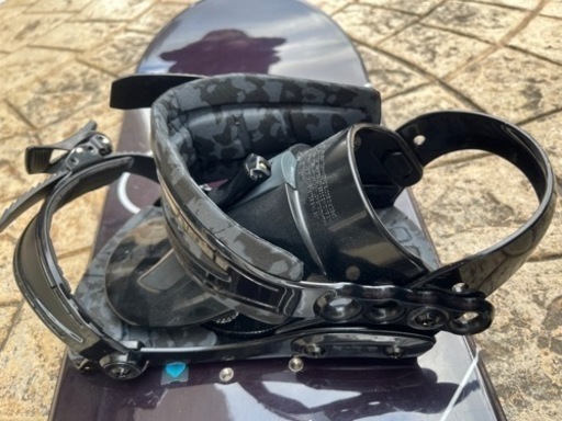 SALOMON スノーボード※ビンディング、ケース付き