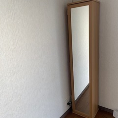 鏡付き棚