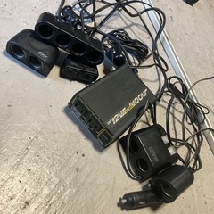 12Vインバーター 100W 車中飯  車中泊キャンプ　お得セットシガーソケット　4連　2連　2連　1連　セットの画像