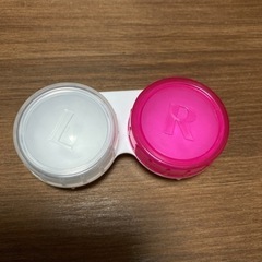 コンタクトケース6個の画像