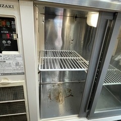 業務用冷蔵庫の画像