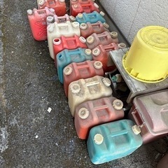 ポリタンク