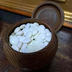折り畳み囲碁盤　白い囲碁のみ付きの画像