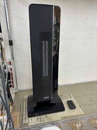 DeLonghi セラミックタワーファンヒーター　TCH8993ERJS-BK