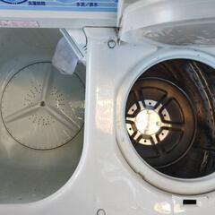 日立 二層式洗濯機の画像