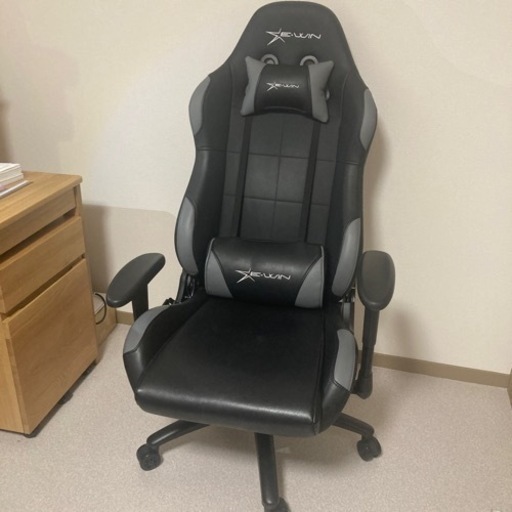 【美品】E WIN ゲーミングチェア オフィスチェア　黒