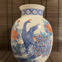 花瓶　伊万里焼　在銘　鍋島虎仙窯
