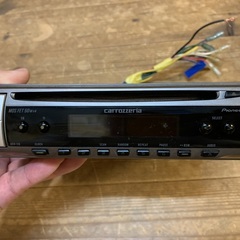 [値下げ］CDプレーヤー&ラジオ カロッツエリア　DEH-110...