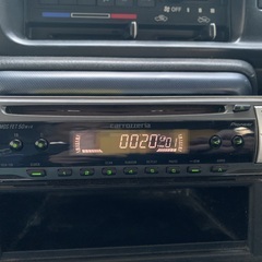 [値下げ］CDプレーヤー&ラジオ カロッツエリア　DEH-110 Pioneer 中古品の画像