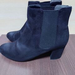 NUOVOショートブーツ Lサイズ　中古品の画像