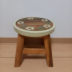 木製スツール