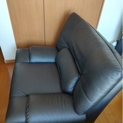 新品約5万★脚付き1人掛けソフトレザーソファー黒ブラック　ナフコTWO-ONE STYLE