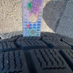 スタッドレスタイヤ　アルミホイール付　2本の画像