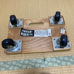 木製平台車の画像