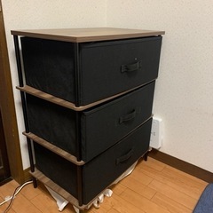 3段チェストの画像