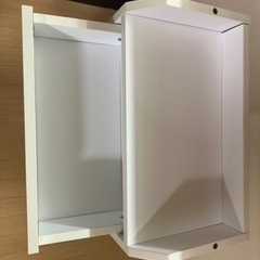 カウンター下収納の画像