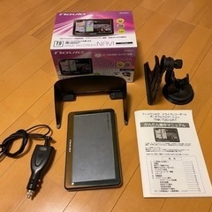 ポータブルナビ7インチ　ワンセグ　ドライブレコーダー付