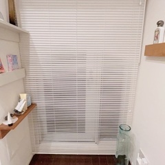 アルミ製ブラインド　白　ジャンク品
