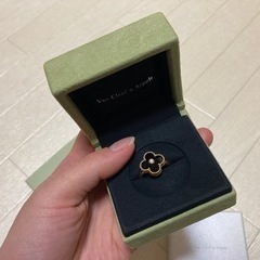 ヴァンクリーフアンドアーペル ヴィンテージアルハンブラ オニキス リングの画像