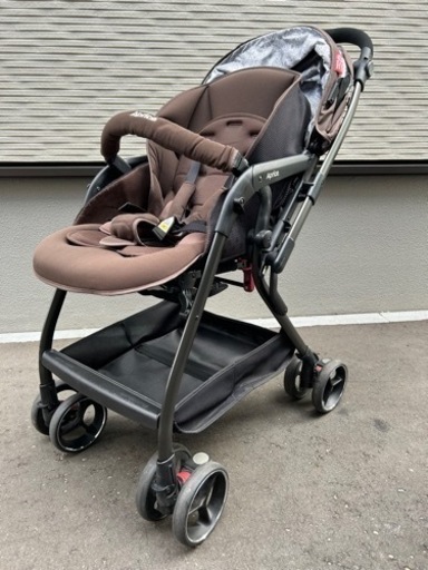 ベビーカー　アップリカ　オプティア