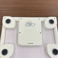 【リサイクルショップ　ピカソ　小松原】オムロン 体重・体組成計 カラダスキャン ホワイトHBF-212★7167★の画像
