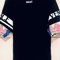 Versace tシャツ