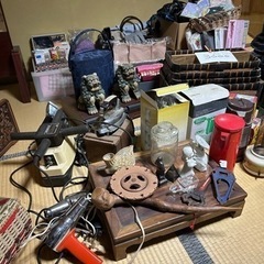 古い物から最近のものまでの画像