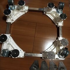 洗濯機置き台 奥行き/幅:43.5cm～67cm 8脚＋4輪キャスターの画像