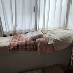 4枚のタオルケットと1枚のラルフローレンシーツ