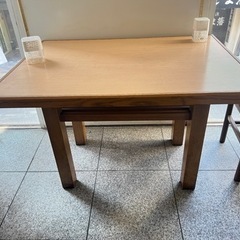 2/20まで　値下げしました。テーブル　ダイニングテーブル　飲食...
