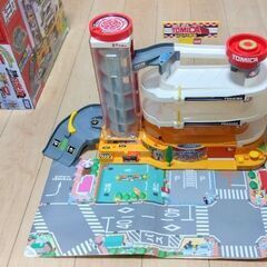 【取引先決定】トミカ　スーパーオートトミカビル (初代カラーVer.)