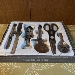 ★お料理道具6点セット(料理バサミ、ピザカッターなど)の画像