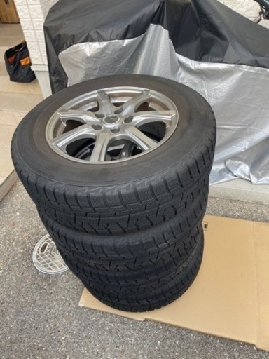 YOKOHAMAタイヤスタットレス　ホイールセット　215/65R 16