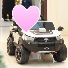 電動乗用ラジコンカー【TOYOTA HILUX オーストラリアモデル RUGGED X】 の画像