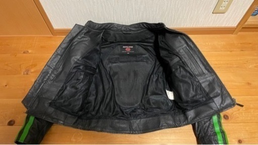 【値下げしました！】牛革 パンチングレザージャケット Mサイズ