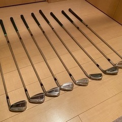 SRIXON他メーカー　ゴルフセット　おまけ付きの画像