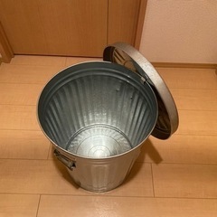 オバケツの画像