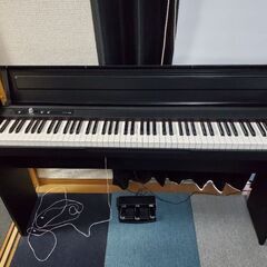 電子ピアノLP180の画像