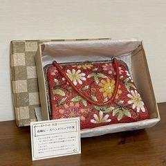 高級ビーズハンドバッグ レトロバッグ 和装バッグ 本金刺繍糸 正絹 銀粉加工ビーズ刺繍 花柄模様 ( 15 x 20 cm )の画像