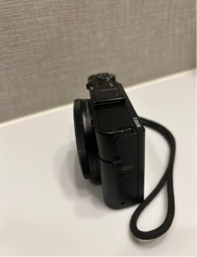 ＊美品＊SONY RX100II(DSC-RX100M2 コンデジ使用回数数回　格安出品のため交渉中でも早い者勝ちです。ご了承ください