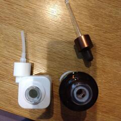 空ビン　スケルトンブラウン　スポイト付きキャップ・ホワイトの画像